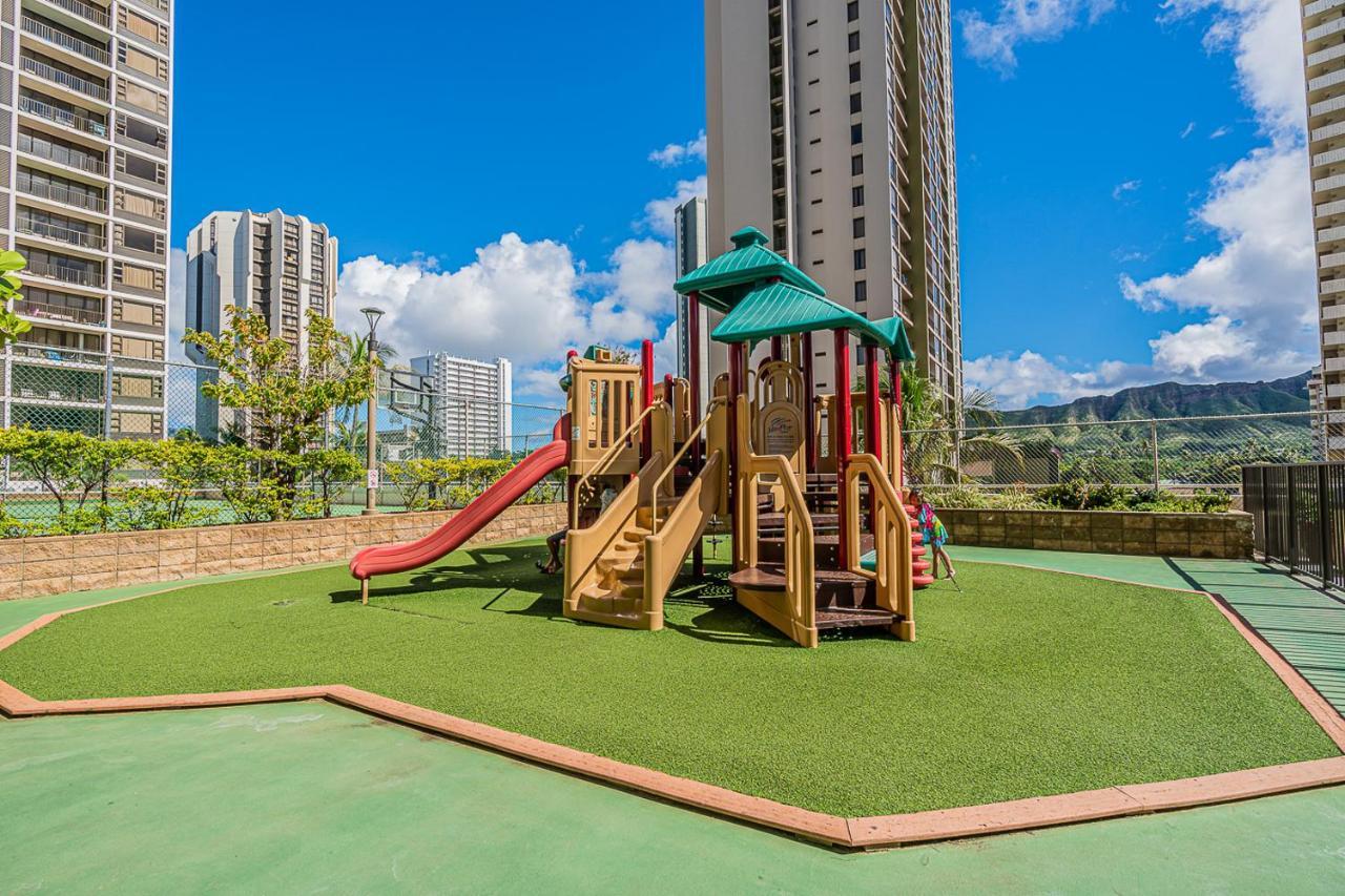 Free Parking, Pool, Sauna, Spa, Wifi, Bbq, Ac - Waikiki Banyan Honolulu Ngoại thất bức ảnh