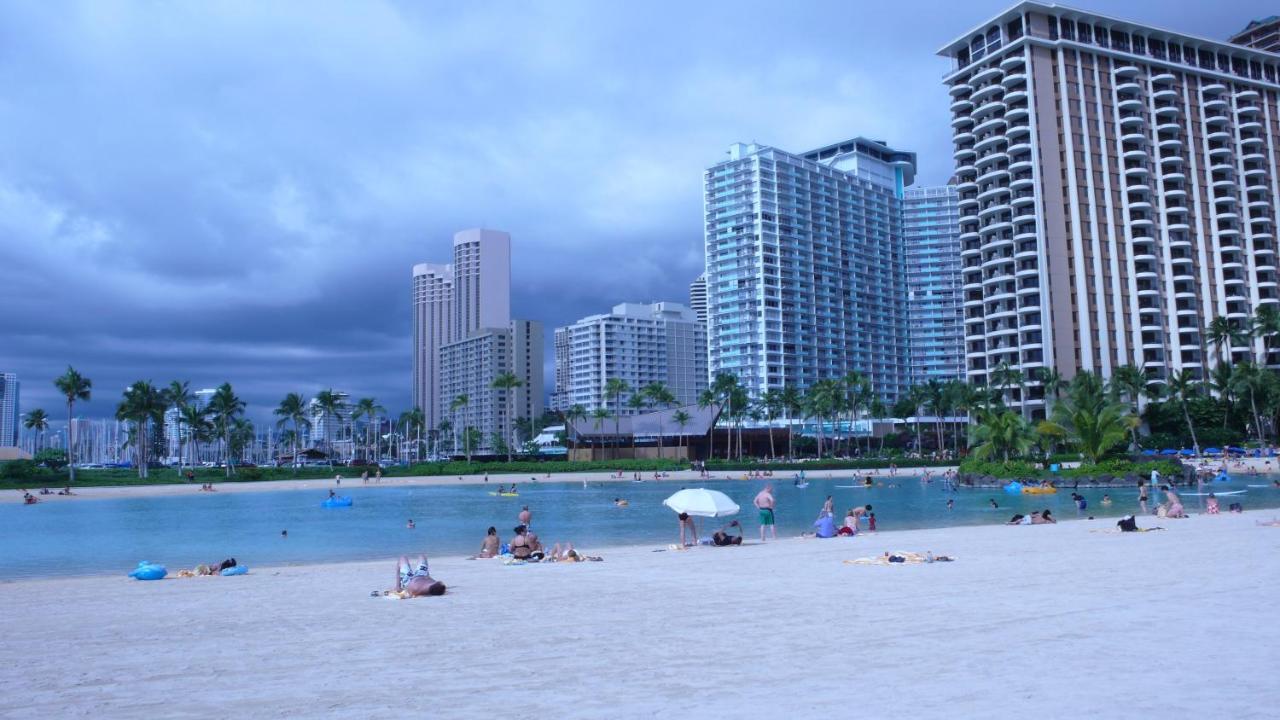 Free Parking, Pool, Sauna, Spa, Wifi, Bbq, Ac - Waikiki Banyan Honolulu Ngoại thất bức ảnh