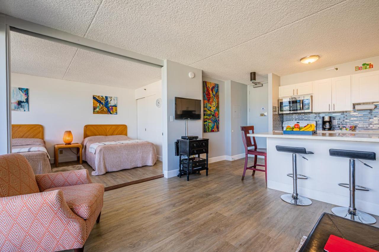 Free Parking, Pool, Sauna, Spa, Wifi, Bbq, Ac - Waikiki Banyan Honolulu Ngoại thất bức ảnh